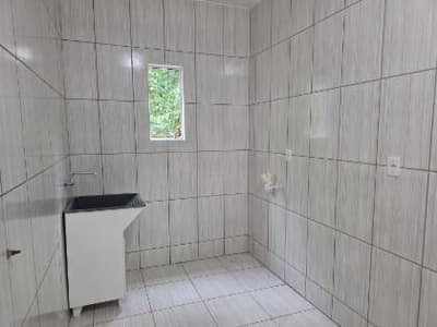 Foto 10 de 20: Casa em leilão em Presidente Getúlio - SC — Casa 239m² com Terreno 1125m² || DESOCUPADA || Presidente Getúlio-SC | Niterói - 3 Dorms, 3 Banheiros - Financiamento até 420 Meses!