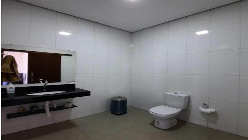 Foto 7 de 11: Terreno em leilão em Colorado Do Oeste - RO — IMÓVEL URBANO| A.T. 420,73 M² E A.C. 342,03 M² - CENTRO | COLORADO DOESTE/RO - LEILÃO EMPRESARIAL SISTÊMICO SICREDI