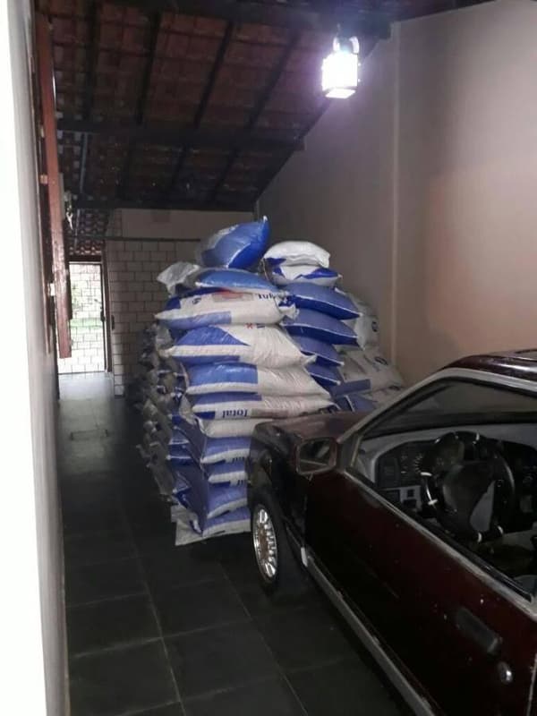 Foto 4 de 15: Casa em leilão em Leopoldina - MG, bairro Vale do Sol — Casa 46m² com Terreno 200m² | Leopoldina-MG | Vale do Sol | Oportunidade - Próx. à Rod. Santos Dumont - Financiamento até 420 Meses!