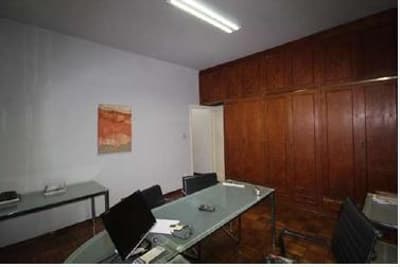 Foto 8 de 44: Casa em leilão em Araçatuba - SP — IMOVEL - CASA RESIDENCIAL e/ou COMERCIAL localizada no Bairro Higienópolis na cidade de Araçatuba/SP