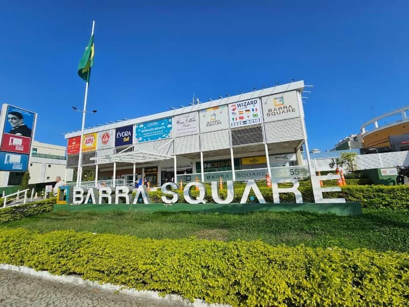 Foto 1 de 6: Vaga de Garagem em leilão em Rio De Janeiro - RJ, bairro Barra Da Tijuca — Sala comercial, Rio De Janeiro / RJ