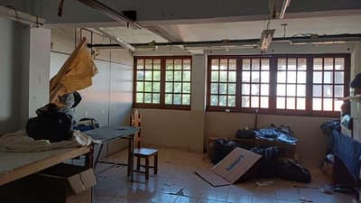 Foto 12 de 19: Terreno em leilão em Astolfo Dutra - MG — Terreno de 200m² contendo 01 galpão de 200,00 m², 02 Mezanino 100M², 03 Apartamento de 200:00M² e 01 Terraço de 120M².