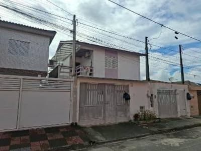 Foto 1 de 5: Casa em leilão em São Vicente - SP — Casa 109m² com Terreno 127m² | São Vicente-SP | Samaritá - 3 Dorms e 2 Vagas - Financiamento até 420 Meses