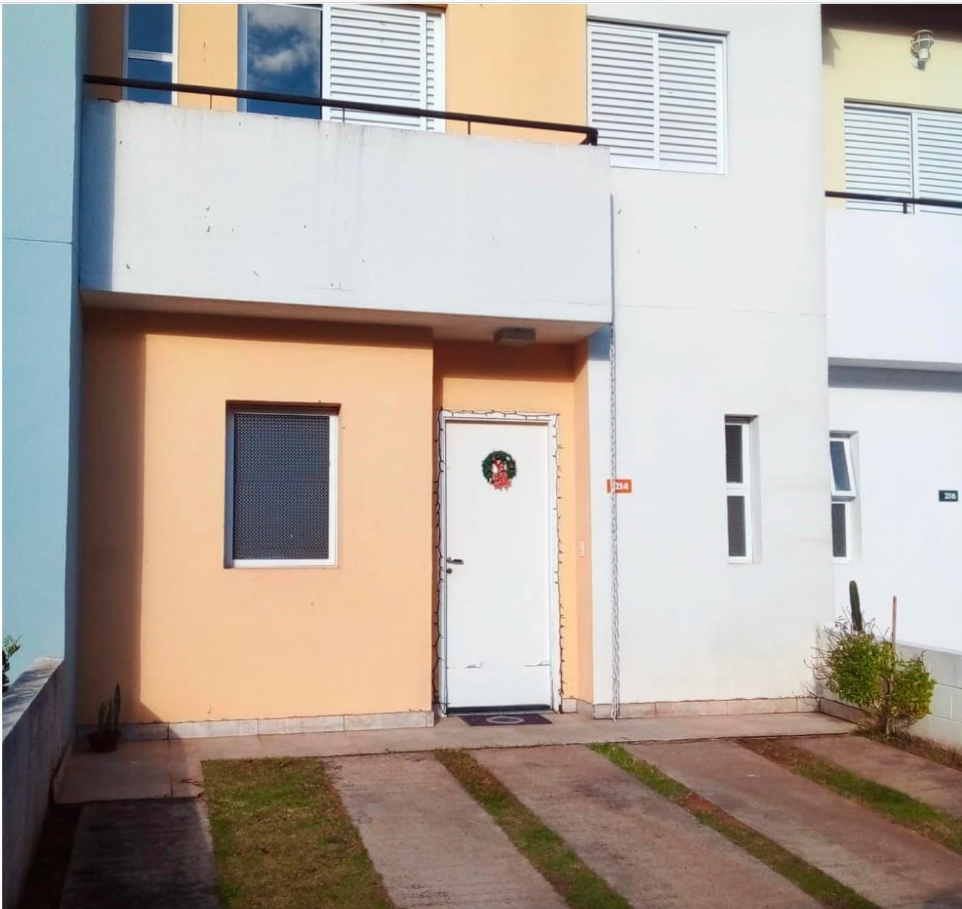 Casa em leilão em Cotia - SP, bairro Vila das Águas — DIREITOS - CASA nº 0214 - Tipo A - Vila das Águas - do Condomínio Residencial Viva Vida
