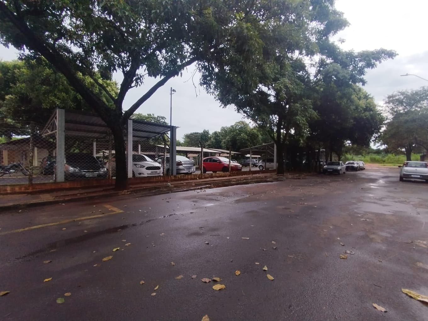 Foto 4 de 12: Apartamento em leilão em Araraquara - SP — Apartamento, Ocupado, Araraquara / SP (50% abaixo da avaliação)