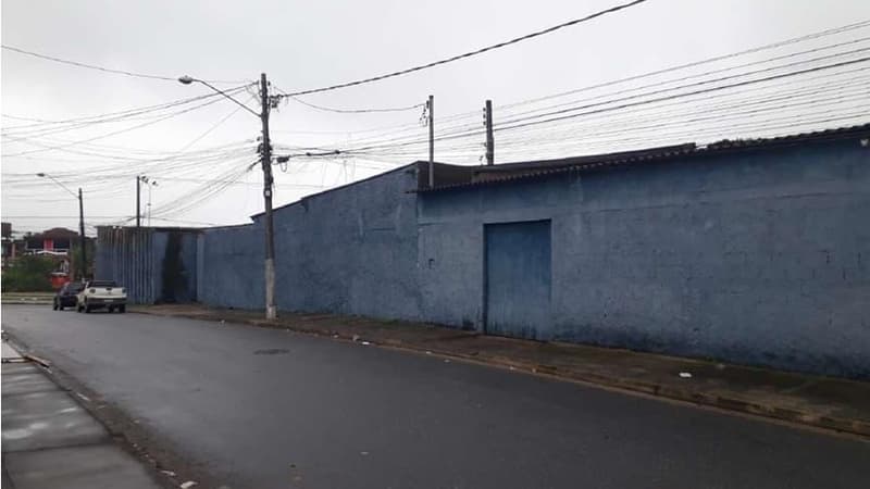 Foto 3 de 5: Terreno em leilão em São Vicente - SP — Terreno e Galpão no Jardim Rio Branco, São Vicente/SP com a área total de 360,00m²