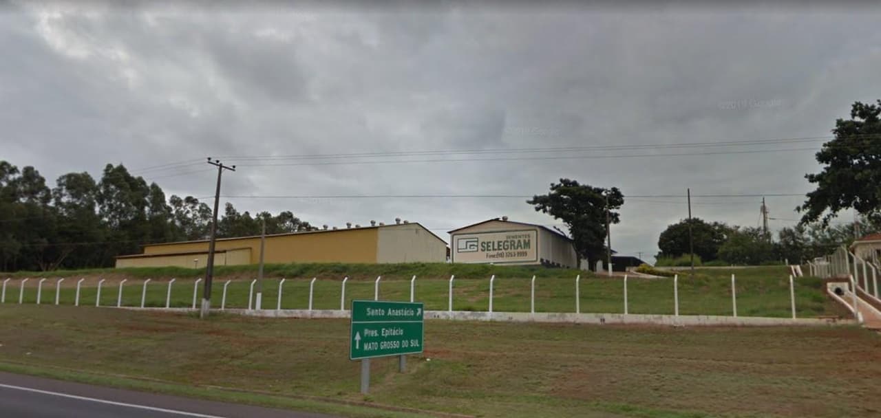 Terreno em leilão em Santo Anastácio - SP — INVISTA! Terreno 13.213m² + 1.416m² constr. Leilão Santo Anastácio/SP