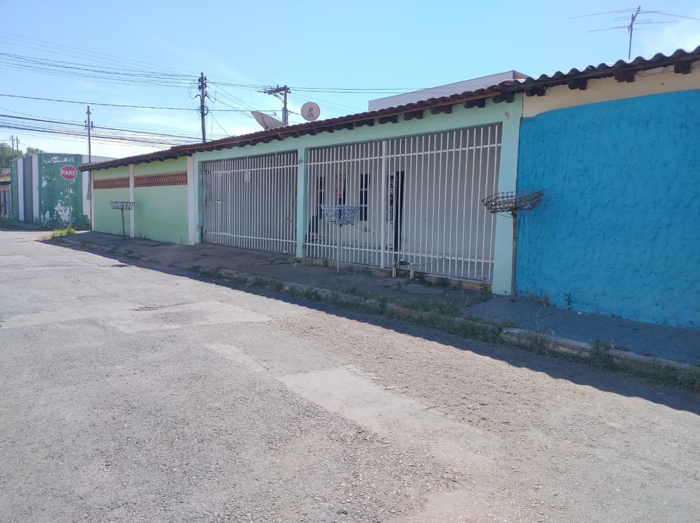Foto 2 de 6: Casa em leilão em Cuiabá - MT — Casa 184m², Grande Terceiro em Cuiabá/MT - Ocupada