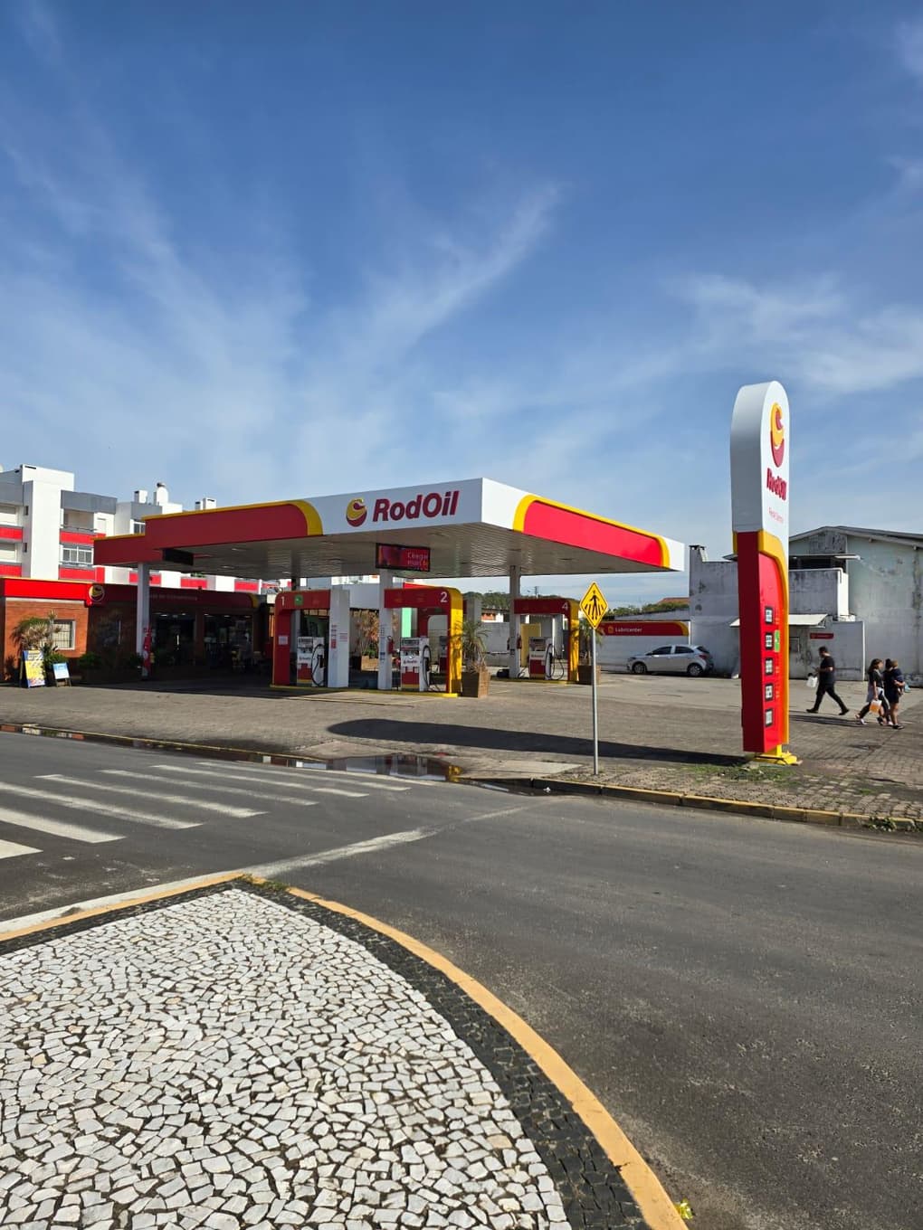 Foto 13 de 14: Comercial em leilão em Capão Da Canoa - RS — Posto de Combustível na Avenida Paraguassu, s/n , Capão Novo, Capão da Cona/RS
