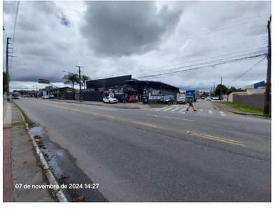 Foto 20 de 22: Comercial em leilão em Pinhais - PR, bairro Centro — Galpão com área de 360,00m² e um escritório com área de 30,00m², área do terreno 653,00m² - Pinhais/PR