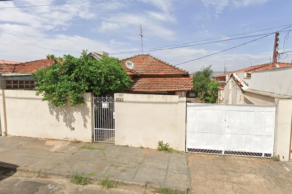 Terreno em leilão em São Carlos - SP — Parte ideal (50%), Imóvel Residencial, A.T. 363m², (nua propriedade).