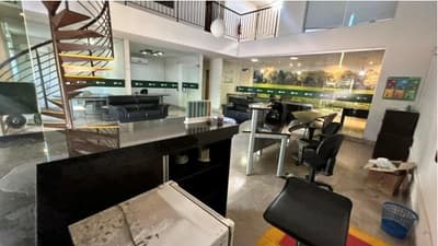 Foto 3 de 12: Comercial em leilão em Guaraí - TO — Prédio Comercial 310m² | Av. Bernardo Sayão/Guaraí-TO | Terreno 350m² Corredor Comercial e Lote Vazado! Ideal p/ Agronegócio e Comércio.