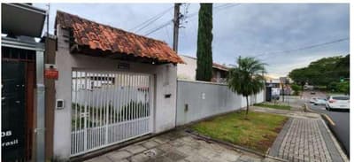 Foto 1 de 9: Casa em leilão em Curitiba - PR, bairro Boqueirão — Casa nº 04 do Conjunto. Residencial Chatelet - Boqueirão - Curitiba/PR