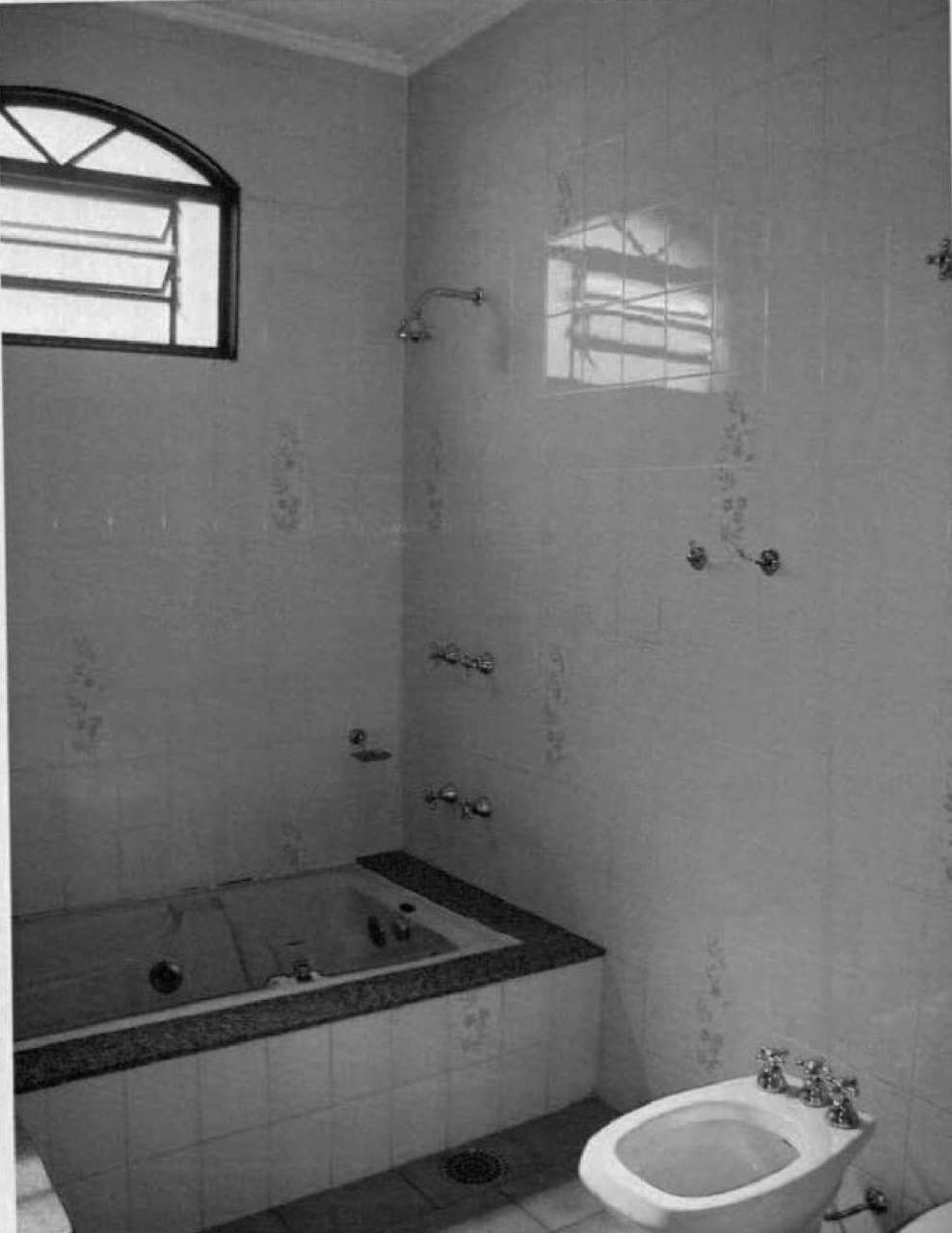 Foto 2 de 4: Casa em leilão em Barretos - SP, bairro Vila Baroni — Casa, A.T. 420m², A.C. 245m², 2 dorms, Baroni (nua propriedade)
