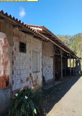 Foto 11 de 14: Terreno em leilão em Atalanta - SC — Um terreno rural, com benfeitorias, designado por lote "B", situado na localidade de Rio Caçador, no município de Atalanta