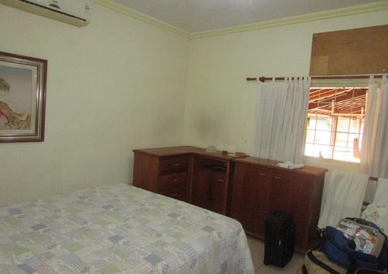 Foto 9 de 19: Casa em leilão em Barretos - SP — Casa, A.T. 393m², A.C. 290m², Centro (Domínio Útil)