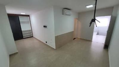 Foto 8 de 14: Apartamento em leilão em Goiânia - GO, bairro Setor Bueno — Apartamento, Goiânia / GO