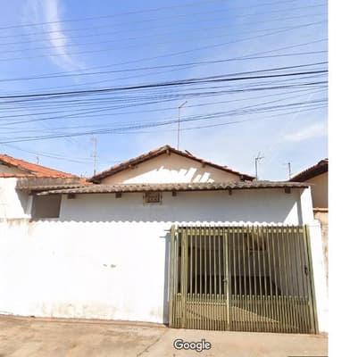 Casa em leilão em Catanduva - SP — IMÓVEL RESIDENCIAL - CASA - Área Construção 39,60m² - Terreno de 180m² - Conjunto Habitacional Catanduva "C"