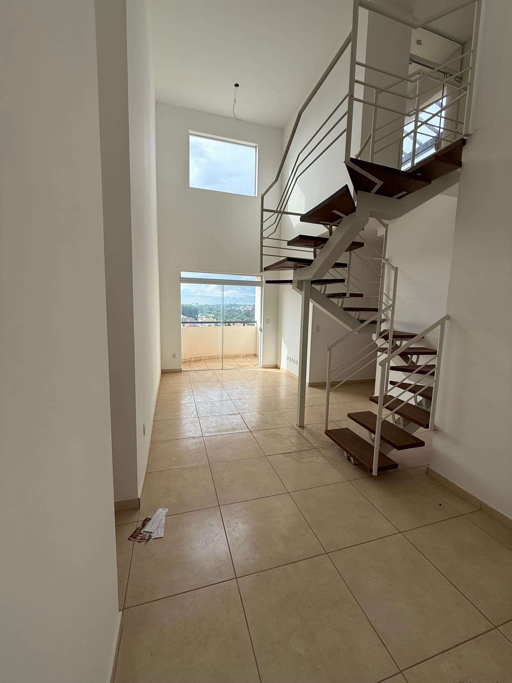 Foto 2 de 30: Apartamento em leilão em São Carlos - SP — Apartamento Duplex, 3 vagas de garagens,