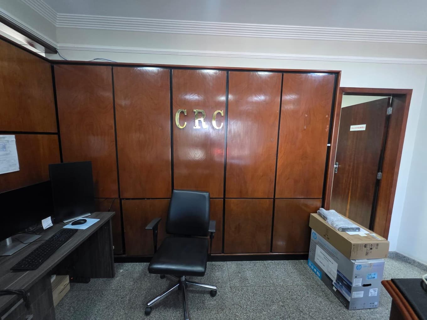Foto 45 de 122: Comercial em leilão em Cascavel - PR — EDIFÍCIO COMERCIAL (CASCAVEL) E BENS MÓVEIS