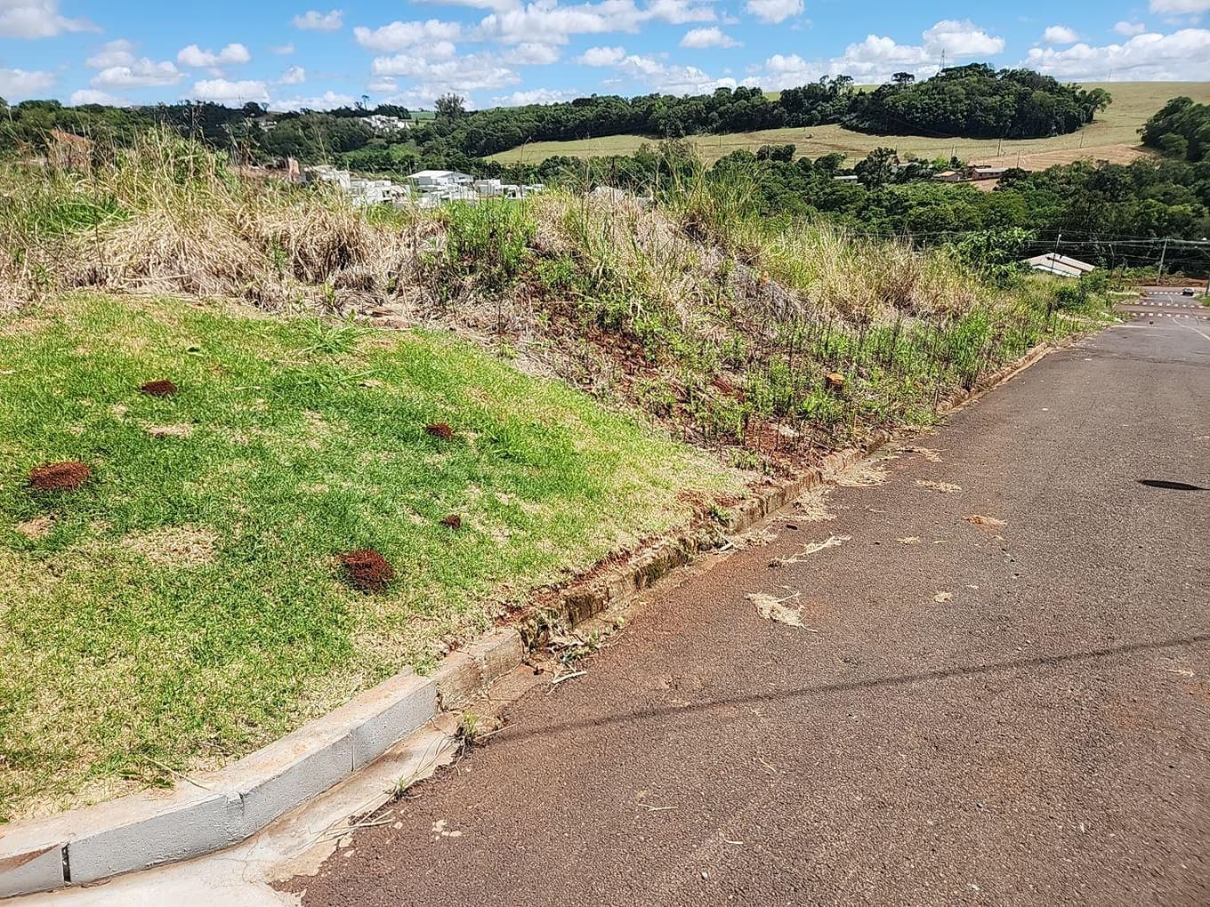 Foto 5 de 6: Terreno em leilão em Dois Vizinhos - PR — LOTE URBANO Nº 14 DA QUADRA Nº 06 LOCALIZADO NO LOTEAMENTO REALIZE III EM DOIS VIZINHOS/PR - ÁREA DE 2.159,96M²