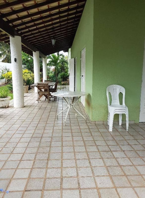 Foto 14 de 17: Casa em leilão em Camaçari - BA, bairro Centro — Casa 301m² com Terreno 1324m² | Camaçari-BA | Centro | Oportunidade Única - Próx. ao Boulevard Shopping Camaçari e Atacadão - Financiamento até 420 Meses!