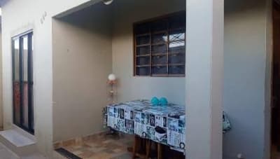 Foto 3 de 15: Casa em leilão em Mendonça - SP — Casa 92m² com Terreno 220m² | Mendonça-SP | Conj. Hab. Antônio Papalardo - 2 Dorms. - Financiamento até 420 Meses!