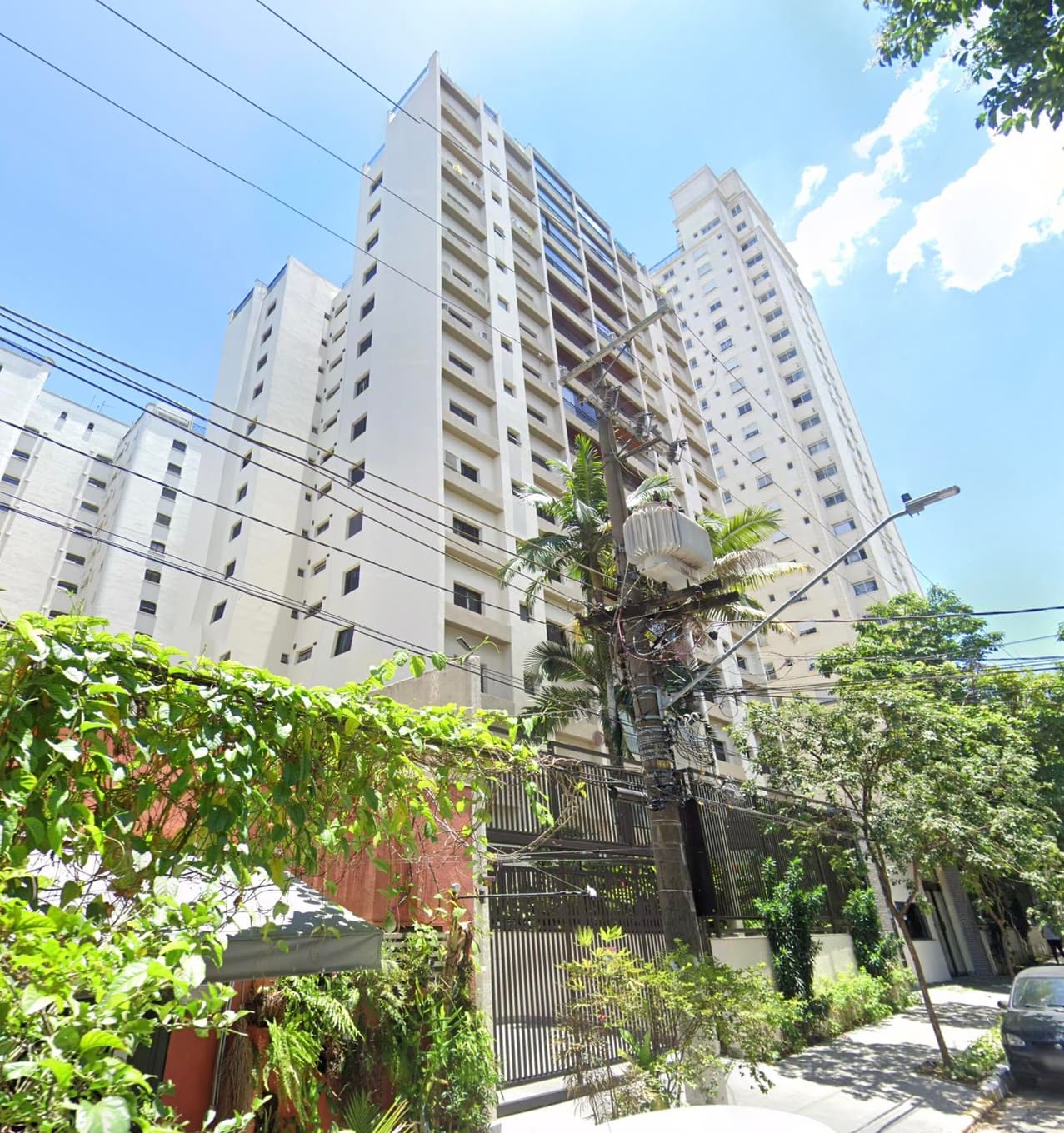 Foto 1 de 4: Apartamento em leilão em São Paulo - SP, bairro Indianópolis — APARTAMENTO Nº 12 - EDIFÍCIO VIAREGGIO - INDIANÓPOLIS