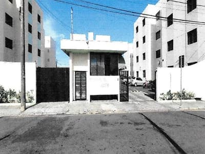Apartamento em leilão em São Carlos - SP — Apartamento e Vaga, A.U. 60m², Residencial Itaipu