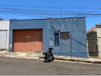 Foto 1 de 5: Comercial em leilão em Siqueira Campos - PR, bairro Centro — IMÓVEL URBANO COM ÁREA TOTAL DE 163,35m2- Em SIQUEIRA CAMPOS/PR