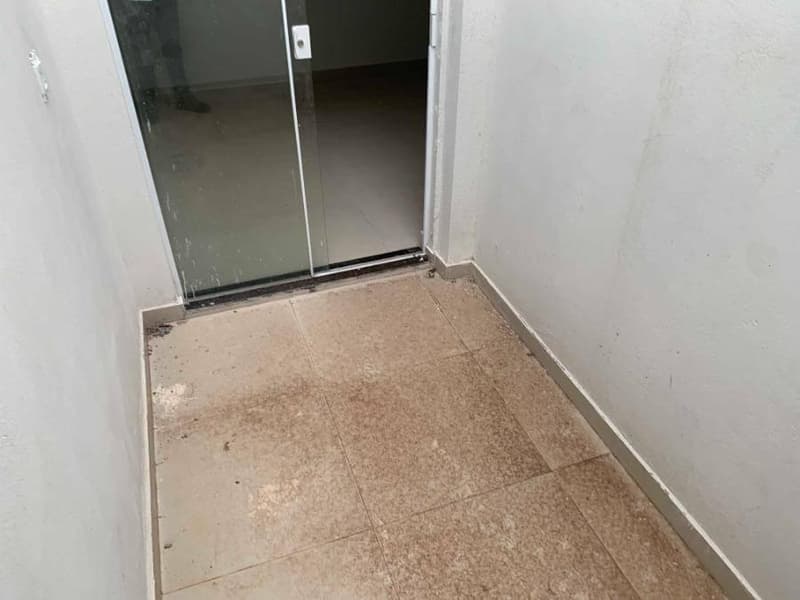 Foto 17 de 25: Casa em leilão em Uberlândia - MG, bairro Jardim Canaã I — Casa, Uberlândia / MG