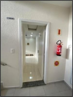 Foto 7 de 33: Comercial em leilão em Navegantes - SC — Prédio residencial com 03 andares na Rua Adm Manoel Damázio Mafra, Bairro Meia Praia, Navegantes/SC - SB Crédito