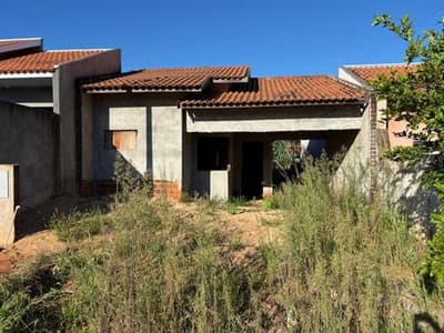Foto 1 de 16: Terreno em leilão em Perobal - PR — DIREITOS AQUISITIVOS SOBRE Lote n° 21, Quadra n° 5, do Loteamento JARDIM DAS ARAUCÁRIAS, localizado no Município de PEROBAL, da Comarca de Umuarama/PR, com a área de 240,00m² CONTENDO CONSTRUÇÃO INACABADA
