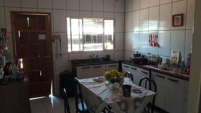 Foto 11 de 12: Casa em leilão em São Carlos Do Ivaí - PR, bairro Centro — Casa 110m² com Terreno 636m² | São Carlos do Ivaí-PR | Centro - 3 Dormitórios e 1 Vaga - Financiamento até 420 Meses!