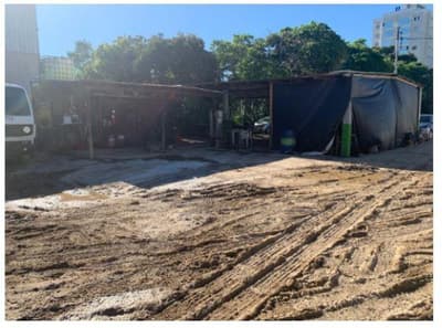 Foto 3 de 9: Terreno em leilão em Camboriú - SC — Terreno com área de 4.015,00m² - Localizado na Avenida Rio Amazonas, Cedros, (ao lado do nº 346) Camboriú/SC.