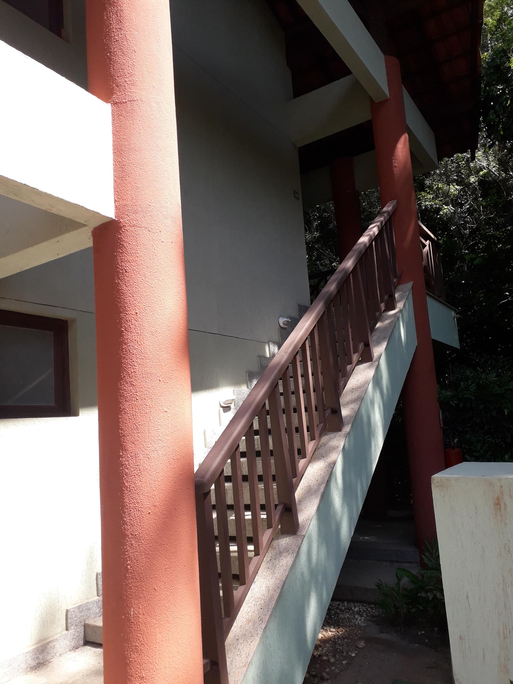 Foto 26 de 27: Imóvel em leilão em Angra Dos Reis - RJ — Chalé n°203 com 58m², 1 Vaga Náutica e 1 vaga de garagem descoberta, Desocupado, Costabella Marina e Resort - Angra dos Reis/RJ