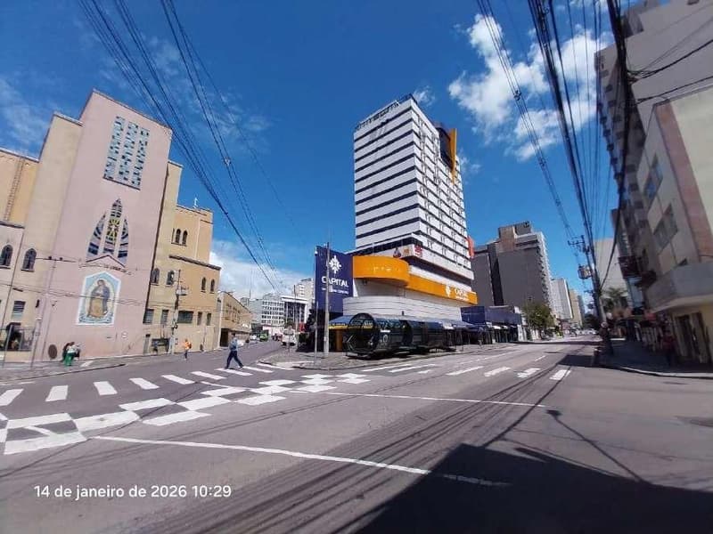 Foto 14 de 20: Comercial em leilão em Curitiba - PR — Loja nº 80 com área total de 25,9531m² localizada no Edifício Capital Torre Centro - Curitiba/PR