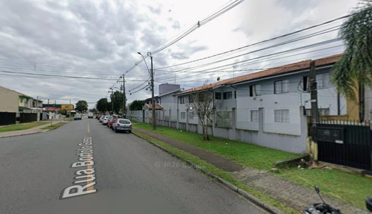 Foto 2 de 2: Apartamento em leilão em Curitiba - PR, bairro Capão Raso — Casa 150m², Cidade Morumbi, São José dos Campos/SP - Ocupada