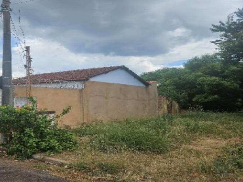 Foto 3 de 4: Terreno em leilão em Araraquara - SP, bairro Vila Xavier — Lote, 456.0 m2, Araraquara / SP