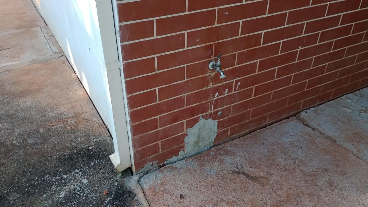 Foto 12 de 13: Casa em leilão em Capitão Leônidas Marques - PR — Casa 126m² Desocupada no Bairro Centro em Capitão Leonidas Marques/PR
