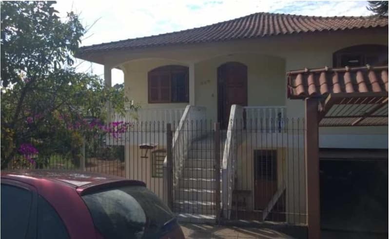 Foto 3 de 16: Casa em leilão em Passo Fundo - RS, bairro Petrópolis — Casa, Ocupado, 311.04 m2, PASSO FUNDO / RS