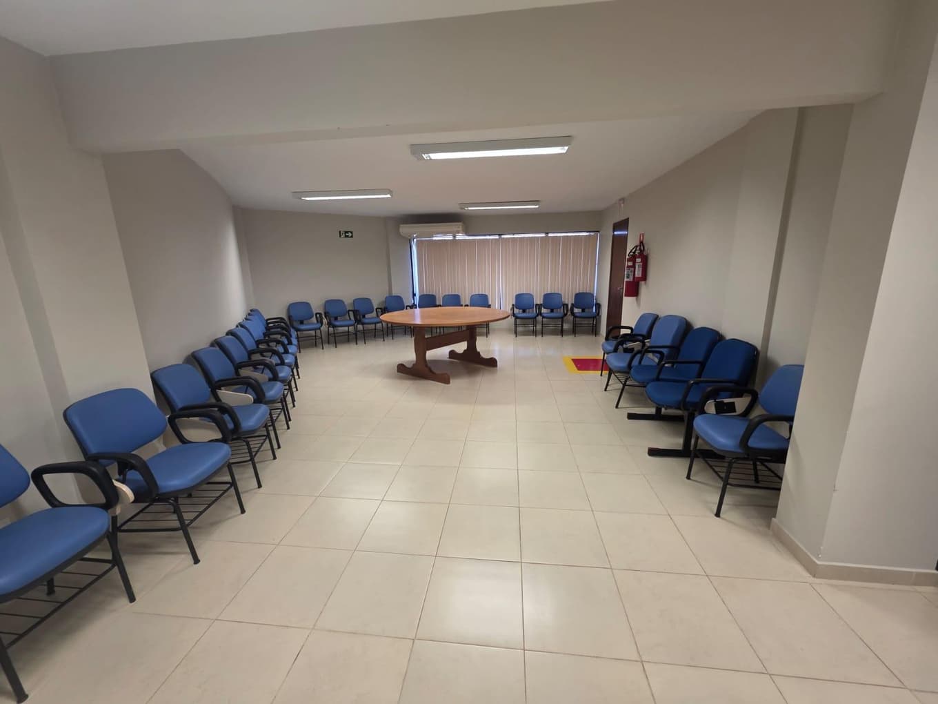 Foto 107 de 122: Comercial em leilão em Cascavel - PR — EDIFÍCIO COMERCIAL (CASCAVEL) E BENS MÓVEIS
