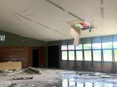 Foto 8 de 29: Terreno em leilão em Florianópolis - SC, bairro Capoeiras — Sede de Esporte e Lazer - Área Total de 13.270m² - Florianópolis/SC