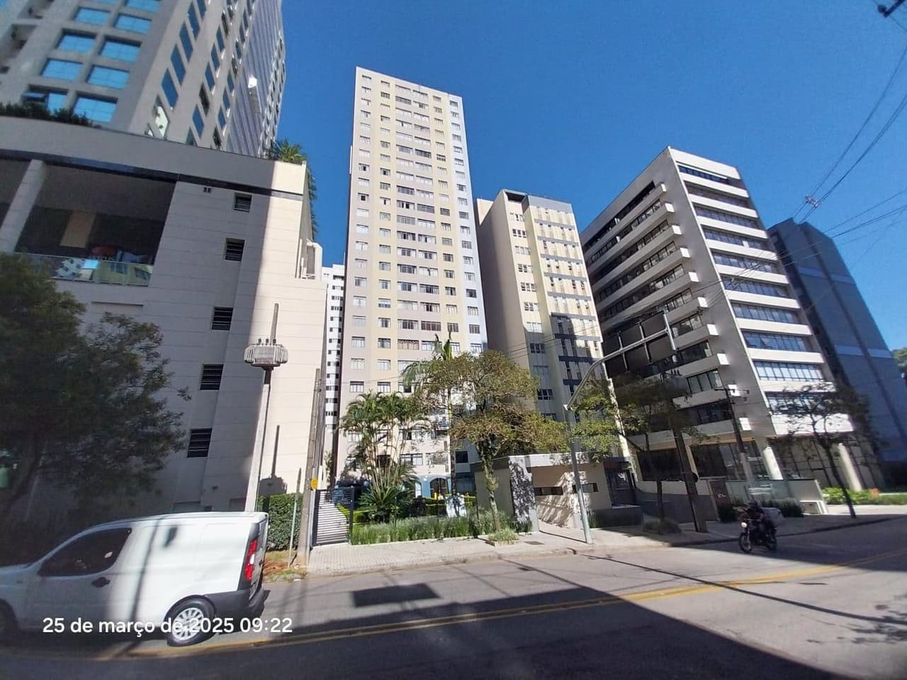 Foto 13 de 14: Apartamento em leilão em Curitiba - PR — Apartamento com a área construída exclusiva de 64,48m², Curitiba/PR