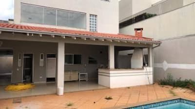 Foto 3 de 16: Casa em leilão em Campo Grande - MS — Casa de Alto Padrão 456m² com Piscina | Campo Grande-MS | Itanhangá Park | Excelente Localização - Próx. à Av. Ricardo Brandão e ao Comper Itanhangá - Financiamento em até 420 Meses!