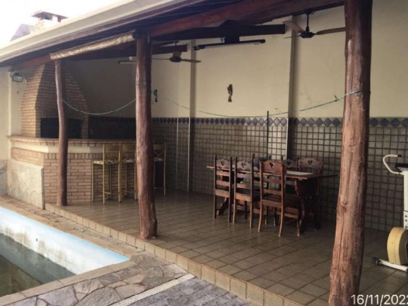 Foto 1 de 12: Casa em leilão em Araçatuba - SP, bairro Saudade — Casa, 313.6 m2, Araçatuba / SP