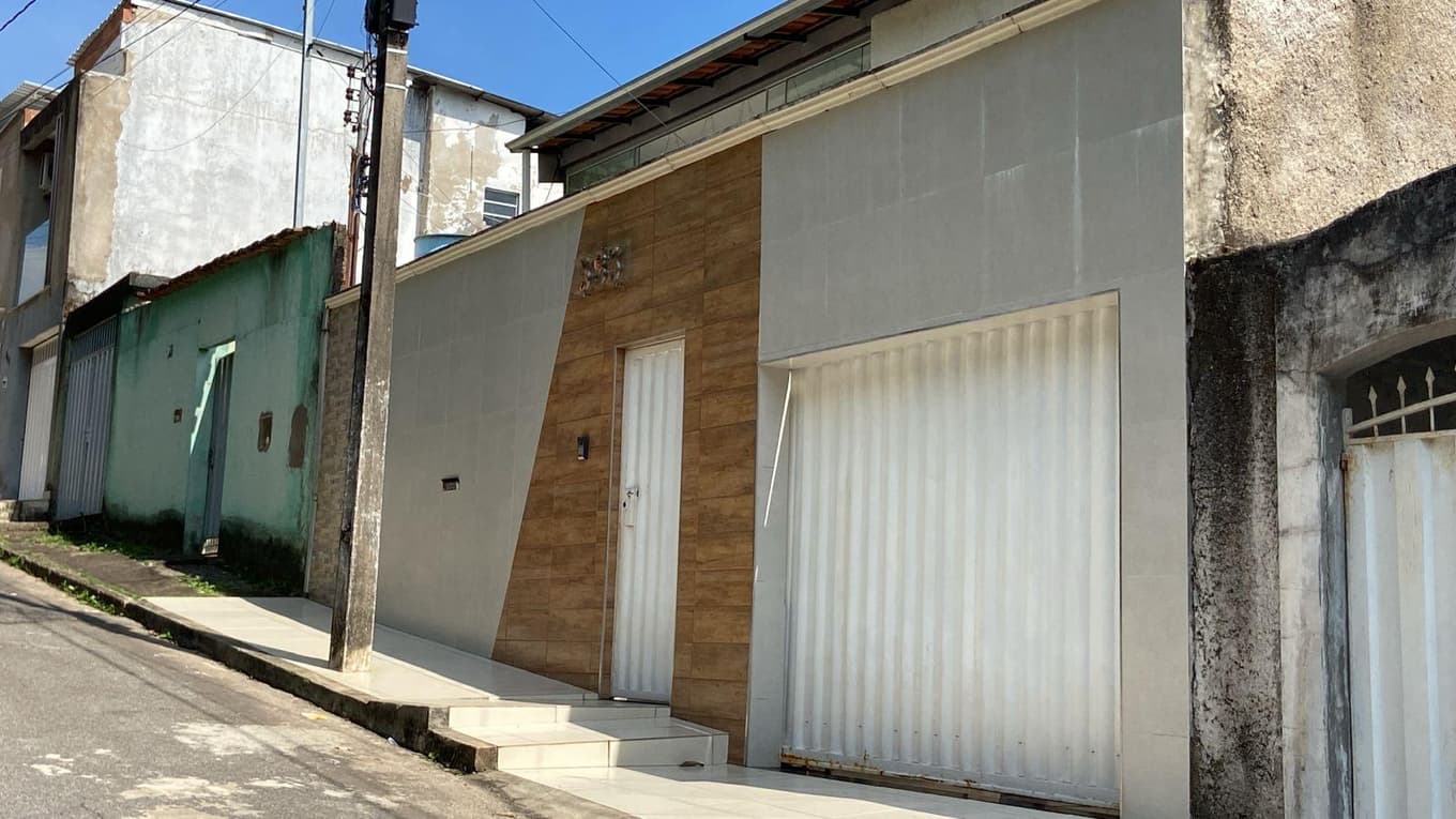 Foto 4 de 5: Casa em leilão em Coronel Fabriciano - MG, bairro Floresta — Casa 249m² Ocupada no Floresta em Coronel Fabriciano/MG