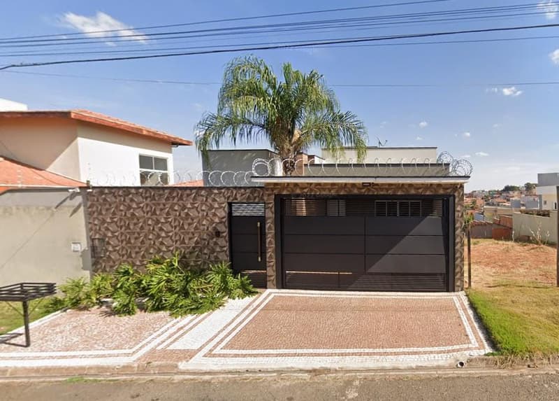 Foto 1 de 2: Casa em leilão em Araras - SP — Casa 250m², Jardim Piratininga, Araras/SP - Ocupada