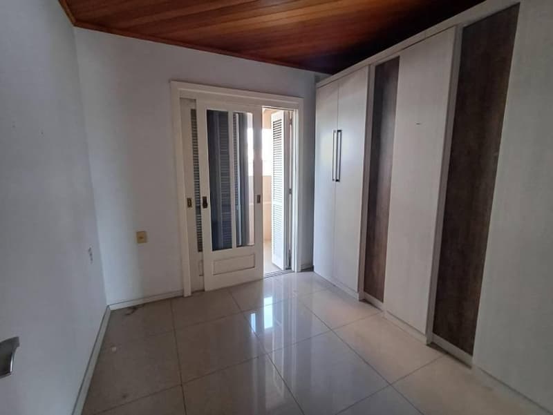 Foto 14 de 17: Casa em leilão em Canoas - RS, bairro Estradaância Velha — Casa, Canoas / RS