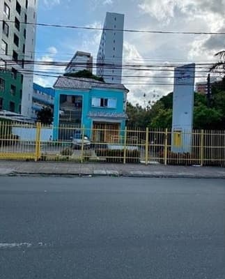 Casa em leilão em Recife - PE — IMÓVEL EM RECIFE /PE